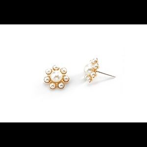 Nice and Bella earring
